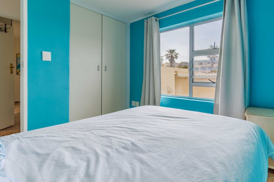 To Let 3 Bedroom Property for Rent in Bloubergrant Western Cape